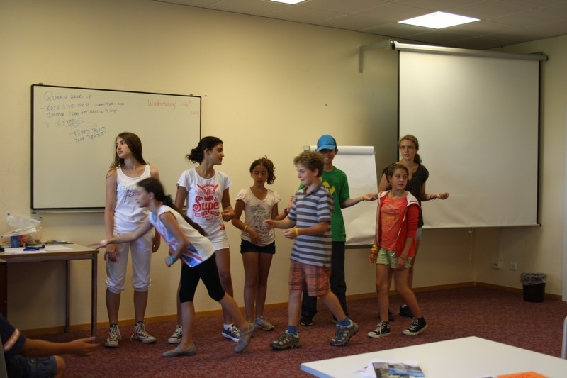 Village Camps International Summer Camp Leysin, Switzerland 2025-08-09 https://www.villagecamps.com/journals_admin/images/699-34-inter prep (40).jpg